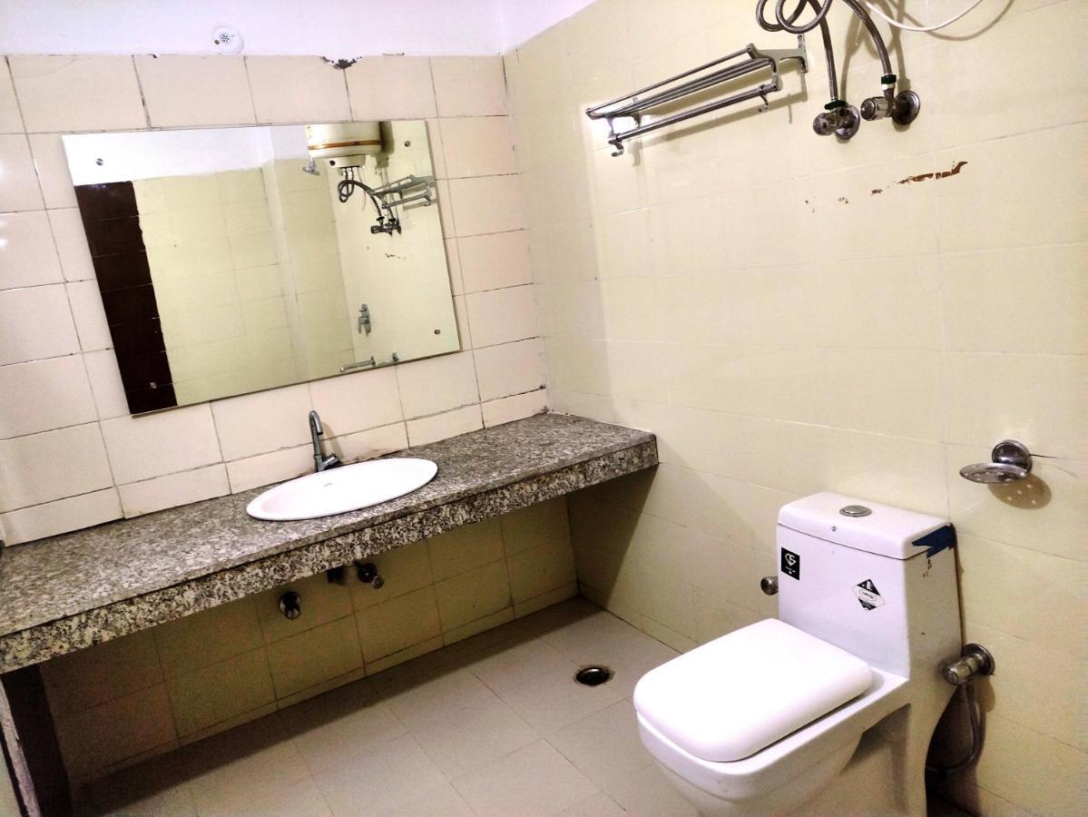 Shanti Residency Bed & Breakfast